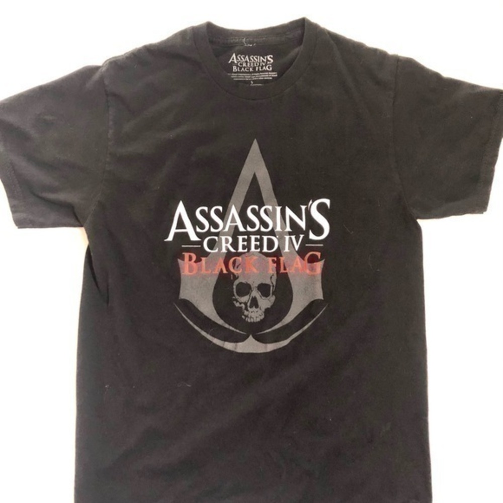 Assassin's Creed IV Black Flag Men's Shirt Size SM